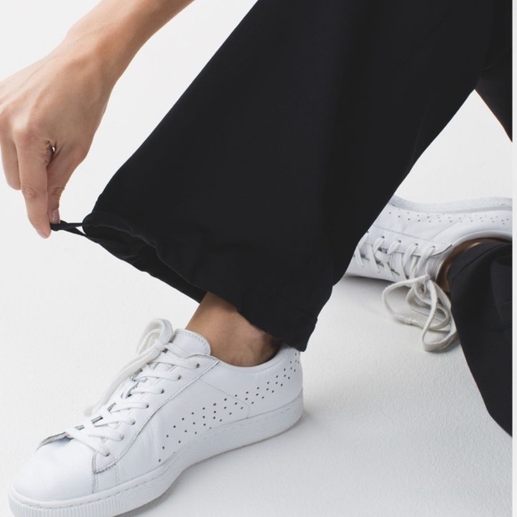 Lululemon Stillness Wide-leg Drawstring Hem Pant Black Sz 4 *RARE* - Picture 13 of 15